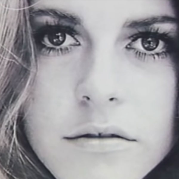 Lindsay Wagner: Biography, Actor, Author